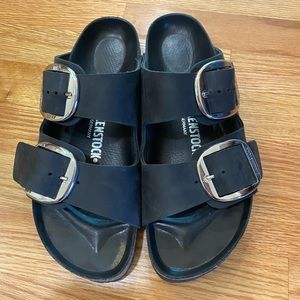 Arizona Big Buckle Birkenstock women’s black size 10